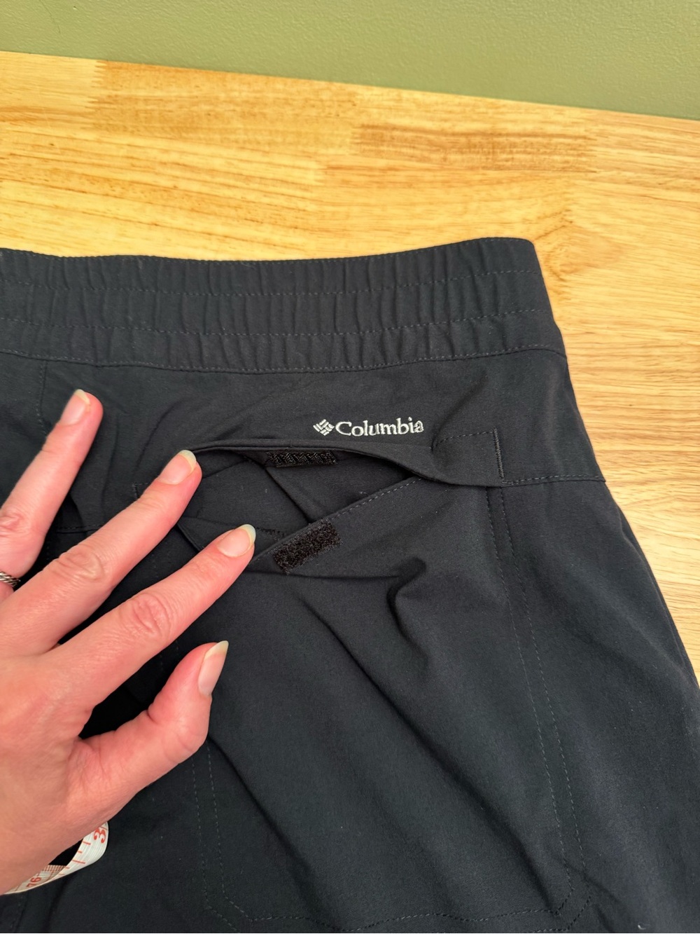 Columbia women’s size 10 regular sportswear roll up pants with Omni-shield - Picture 13 of 14